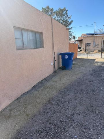 403 Aspen Avenue NE, Albuquerque, NM 87102