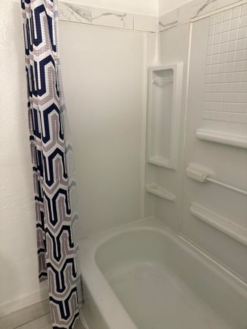 403 Aspen Avenue NE, Albuquerque, NM 87102