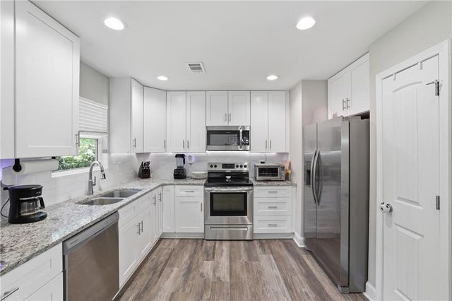3312 Clearview Drive, Gainesville, GA 30506