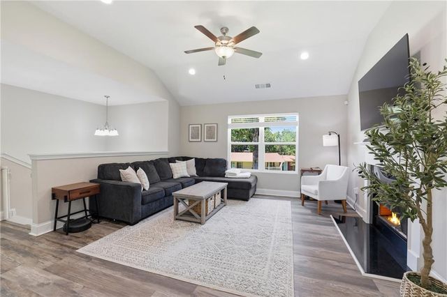 3312 Clearview Drive, Gainesville, GA 30506