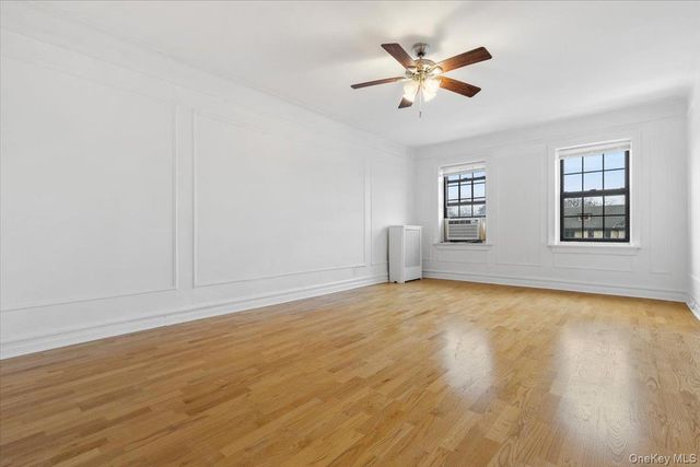 105 Garth Road 4H, Scarsdale, NY 10583