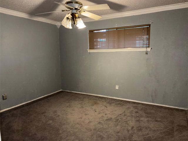 7714 Renwick Drive G4, Houston, TX 77081