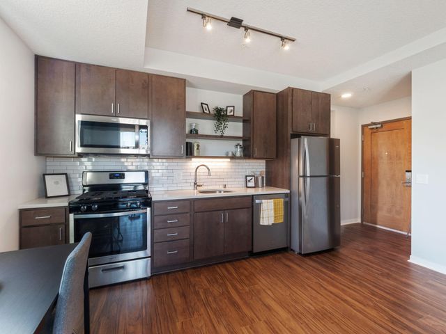 811 Washington Avenue S 1503, Minneapolis, MN 55415