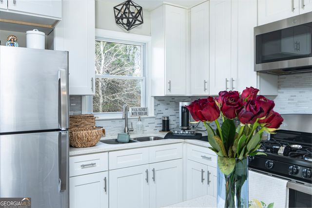 2356 Wynona Drive SE, Marietta, GA 30060