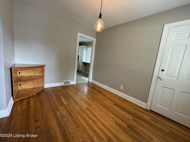 249 Norbourne Blvd, Louisville, KY 40207