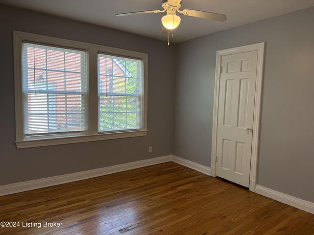 249 Norbourne Blvd, Louisville, KY 40207