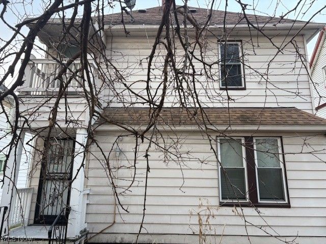 521 E 112th Street, Cleveland, OH 44108