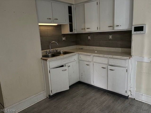 521 E 112th Street, Cleveland, OH 44108