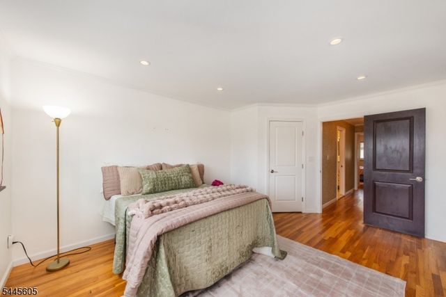 34 Waldo Ave 13, Jersey City, NJ 07306