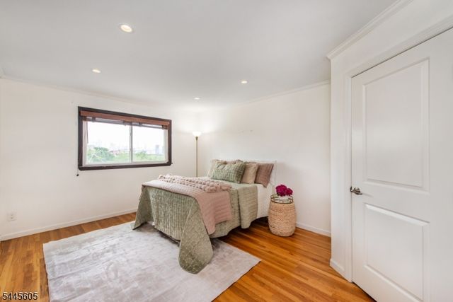 34 Waldo Ave 13, Jersey City, NJ 07306