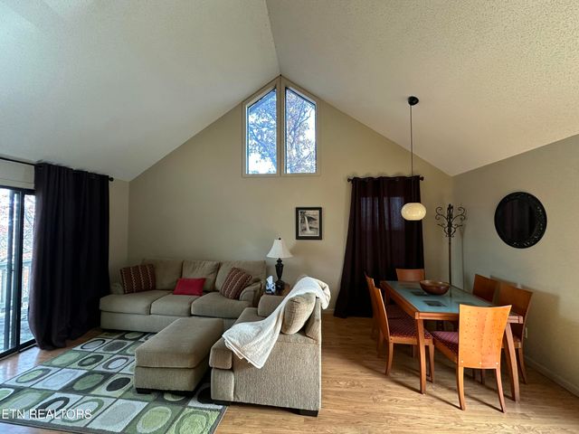 391 Moytoy Rd 208, Crab Orchard, TN 37723