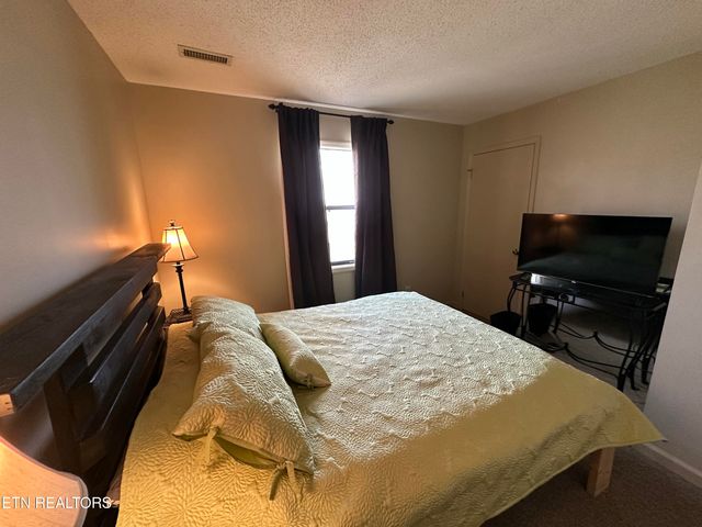 391 Moytoy Rd 208, Crab Orchard, TN 37723