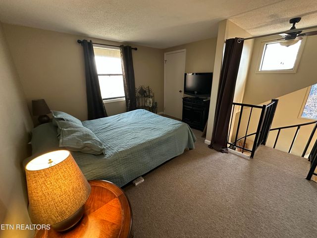 391 Moytoy Rd 208, Crab Orchard, TN 37723