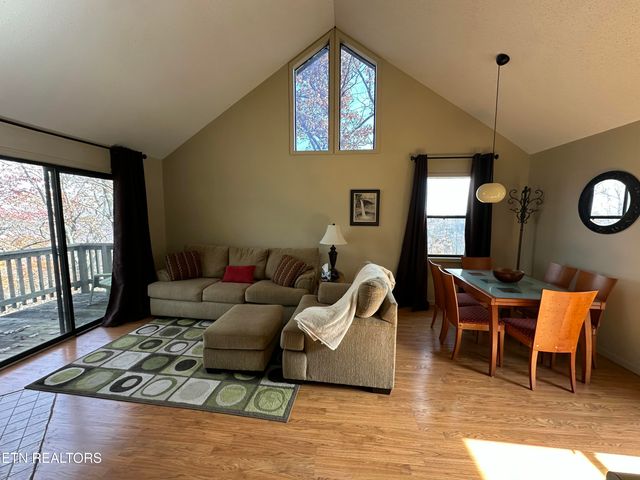 391 Moytoy Rd 208, Crab Orchard, TN 37723