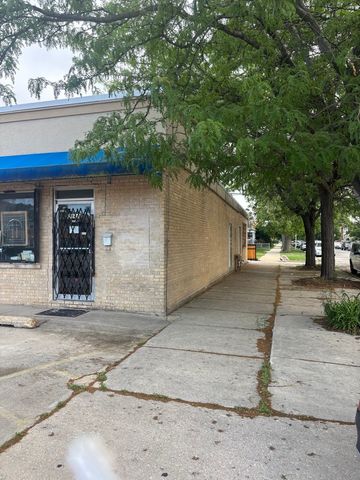 5840 W 63rd Street, Chicago, IL 60638