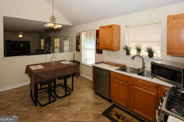 1753 Deer Crossing Circle, Jonesboro, GA 30236