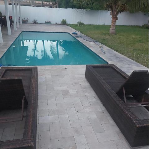 1670 NE 1st Avenue, Pompano Beach, FL 33060