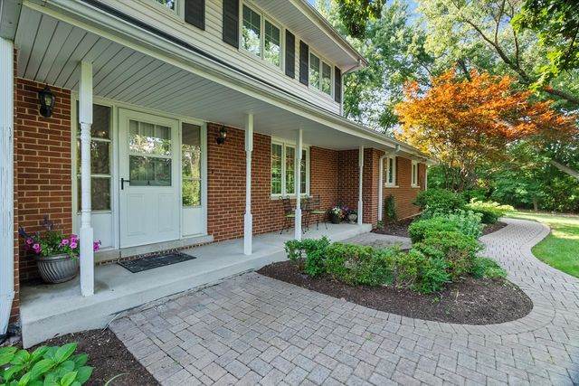 3 Old Creek Road, Palos Park, IL 60464