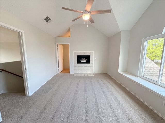 9048 Elbe Trail, Fort Worth, TX 76118