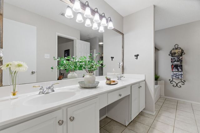 3912 Periwinkle Drive, Fort Worth, TX 76137