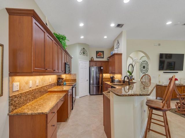 2794 W Brookfield Way, Vero Beach, FL 32966