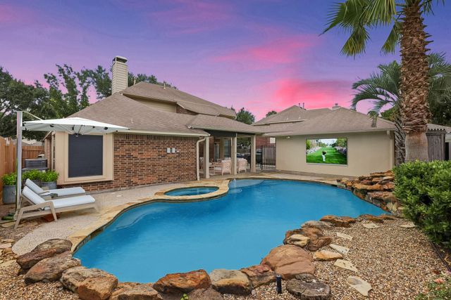 8115 Copper Shore Circle, Houston, TX 77095