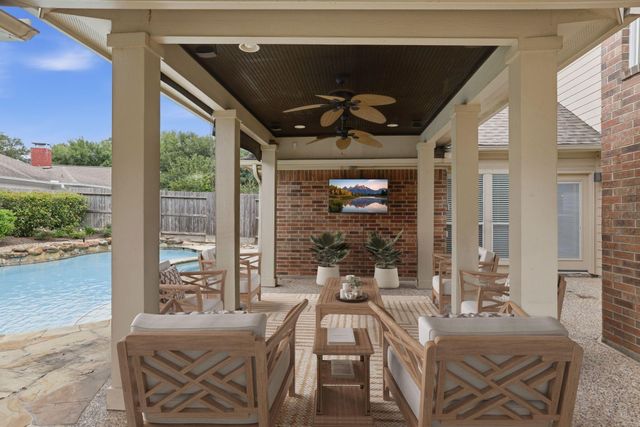 8115 Copper Shore Circle, Houston, TX 77095