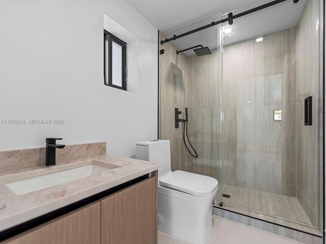 1221 Biarritz Dr, Miami Beach, FL 33141