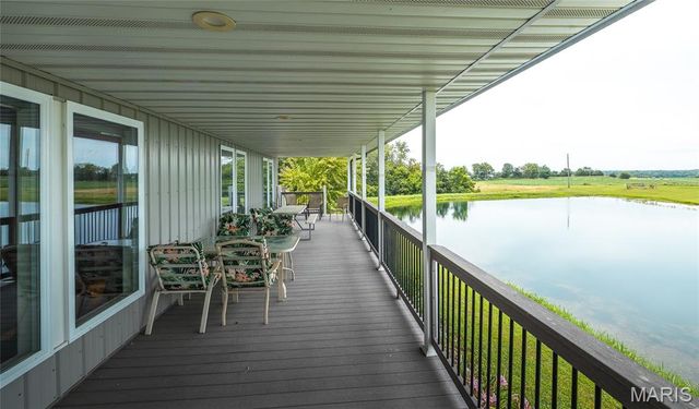 14305 hwy F, Canton, MO 63435