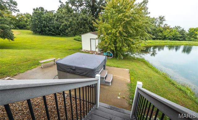 14305 hwy F, Canton, MO 63435