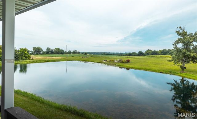 14305 hwy F, Canton, MO 63435