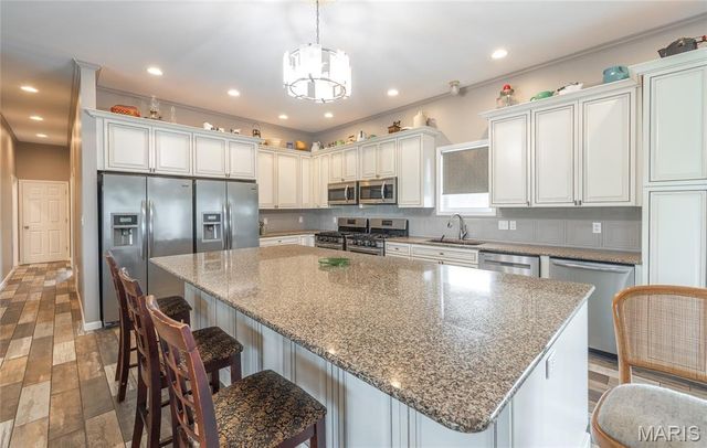 14305 hwy F, Canton, MO 63435