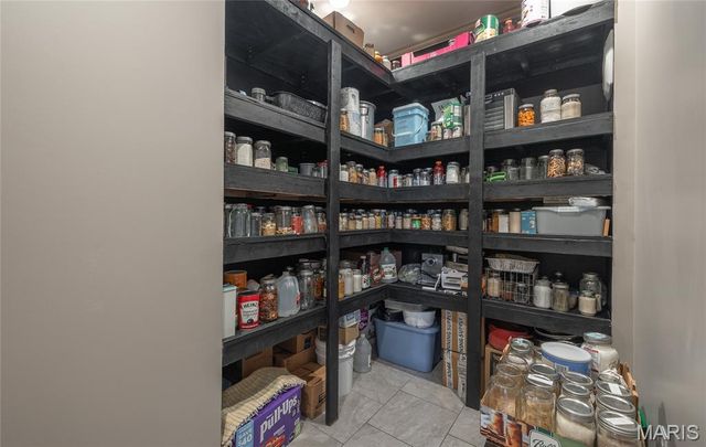 14305 hwy F, Canton, MO 63435