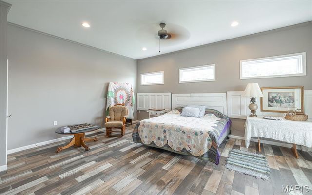 14305 hwy F, Canton, MO 63435