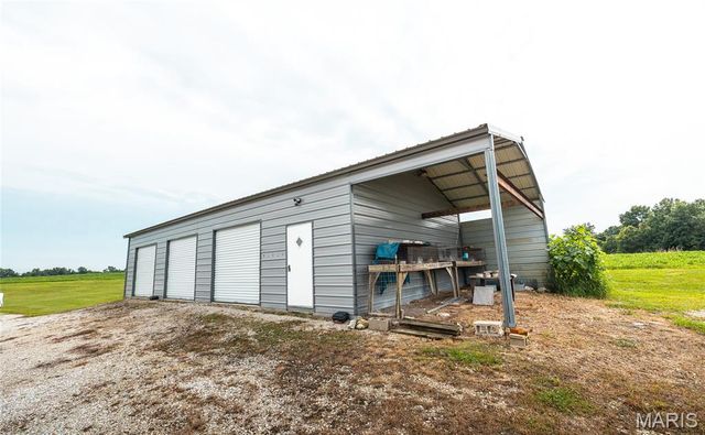 14305 hwy F, Canton, MO 63435