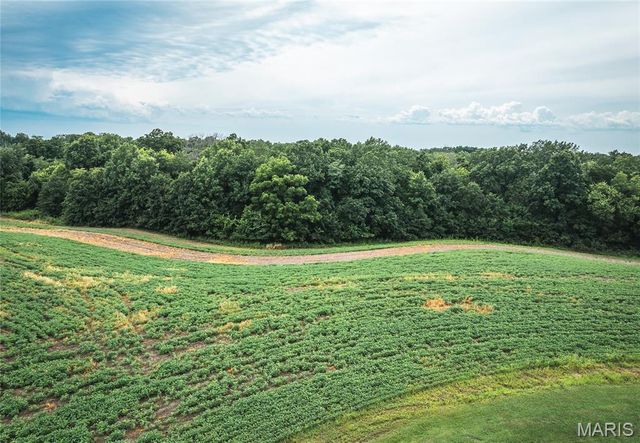 14305 hwy F, Canton, MO 63435