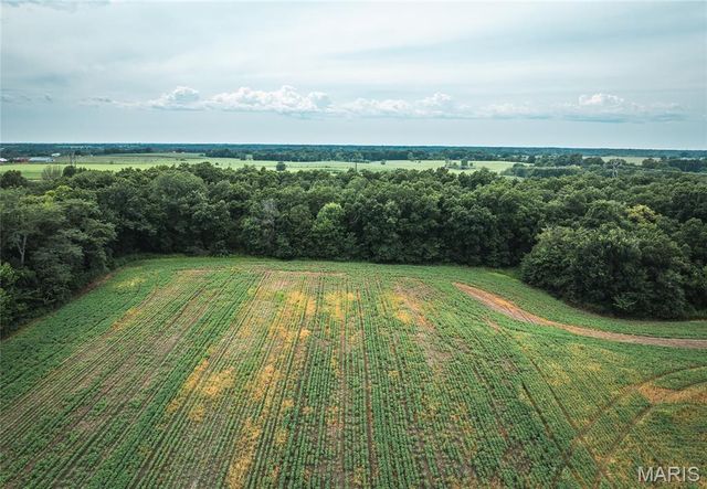 14305 hwy F, Canton, MO 63435