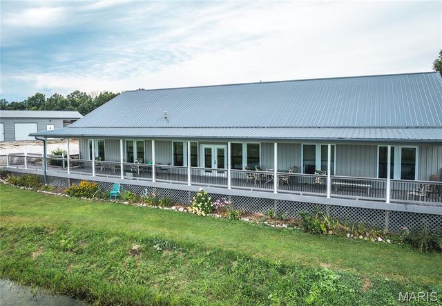 14305 hwy F, Canton, MO 63435