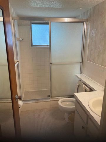 5880 38TH AVENUE N 209, St Petersburg, FL 33710