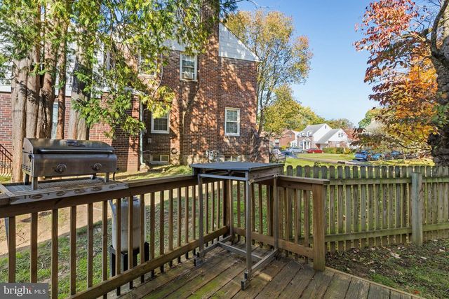 182 S NORWINDEN DR, Springfield, PA 19064