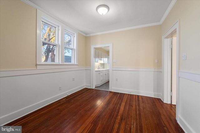 1006 S CAMERON ST, Winchester, VA 22601