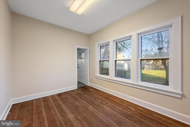 1006 S CAMERON ST, Winchester, VA 22601