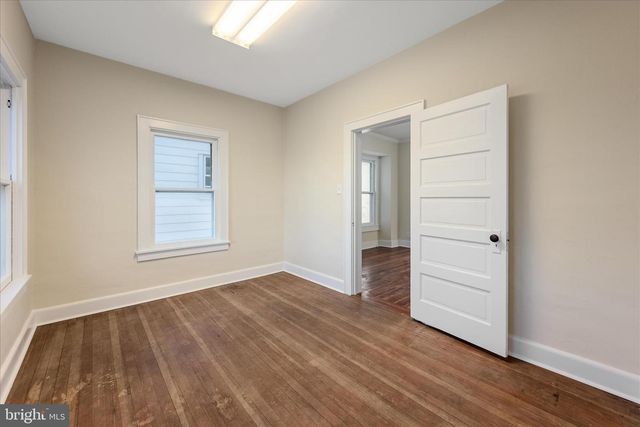 1006 S CAMERON ST, Winchester, VA 22601