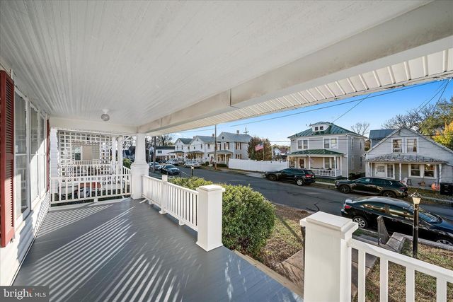 1006 S CAMERON ST, Winchester, VA 22601