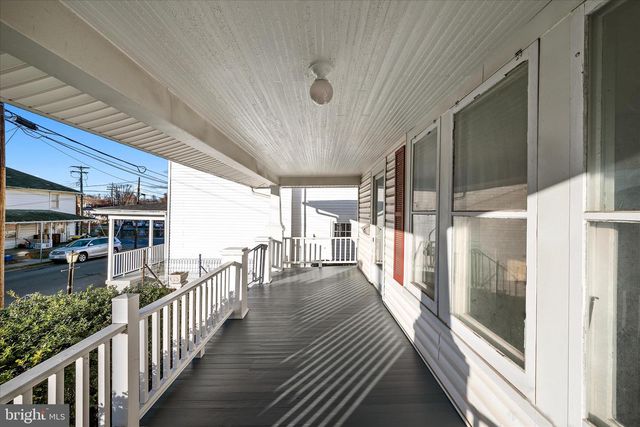 1006 S CAMERON ST, Winchester, VA 22601