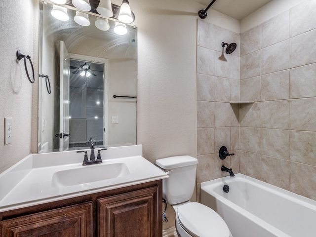 4320 Evening Sun Drive, Mesquite, TX 75181