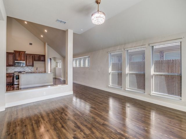 4320 Evening Sun Drive, Mesquite, TX 75181