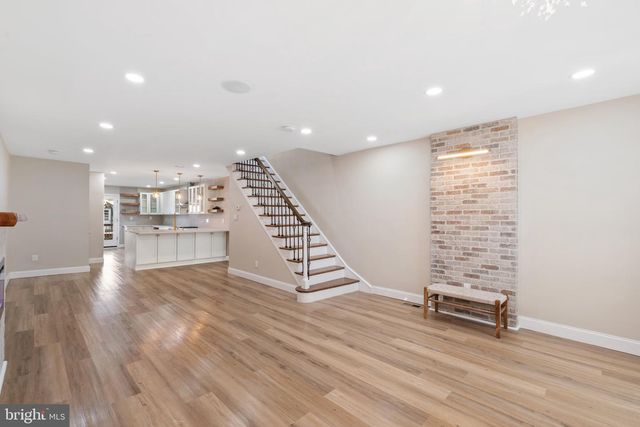 6027 WOODCREST AVE, Philadelphia, PA 19131