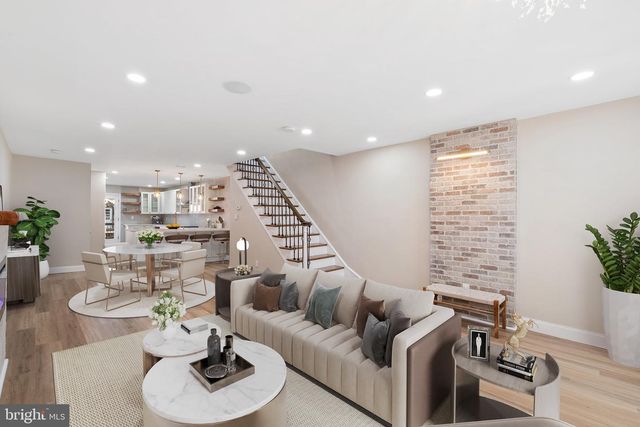 6027 WOODCREST AVE, Philadelphia, PA 19131