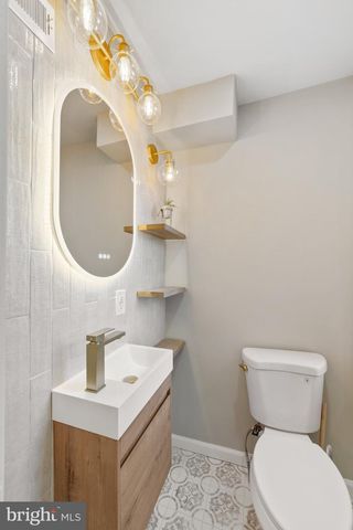 6027 WOODCREST AVE, Philadelphia, PA 19131